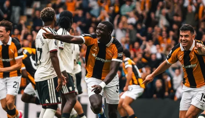 United arranca com derrota em Hull